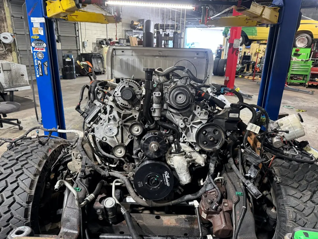 Duramax engine removed from the chassis